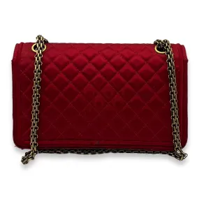 2.55 Reissue 225 Red Shoulder Bag in Satin, Gold hardware