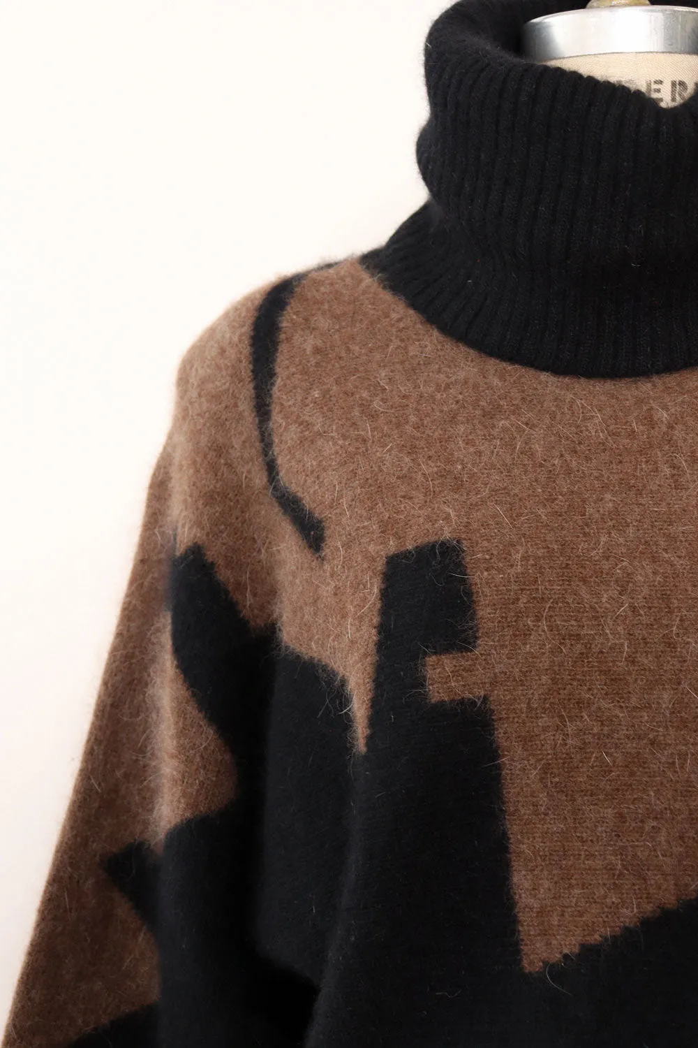 Angora Abstract Step Sweater M/L