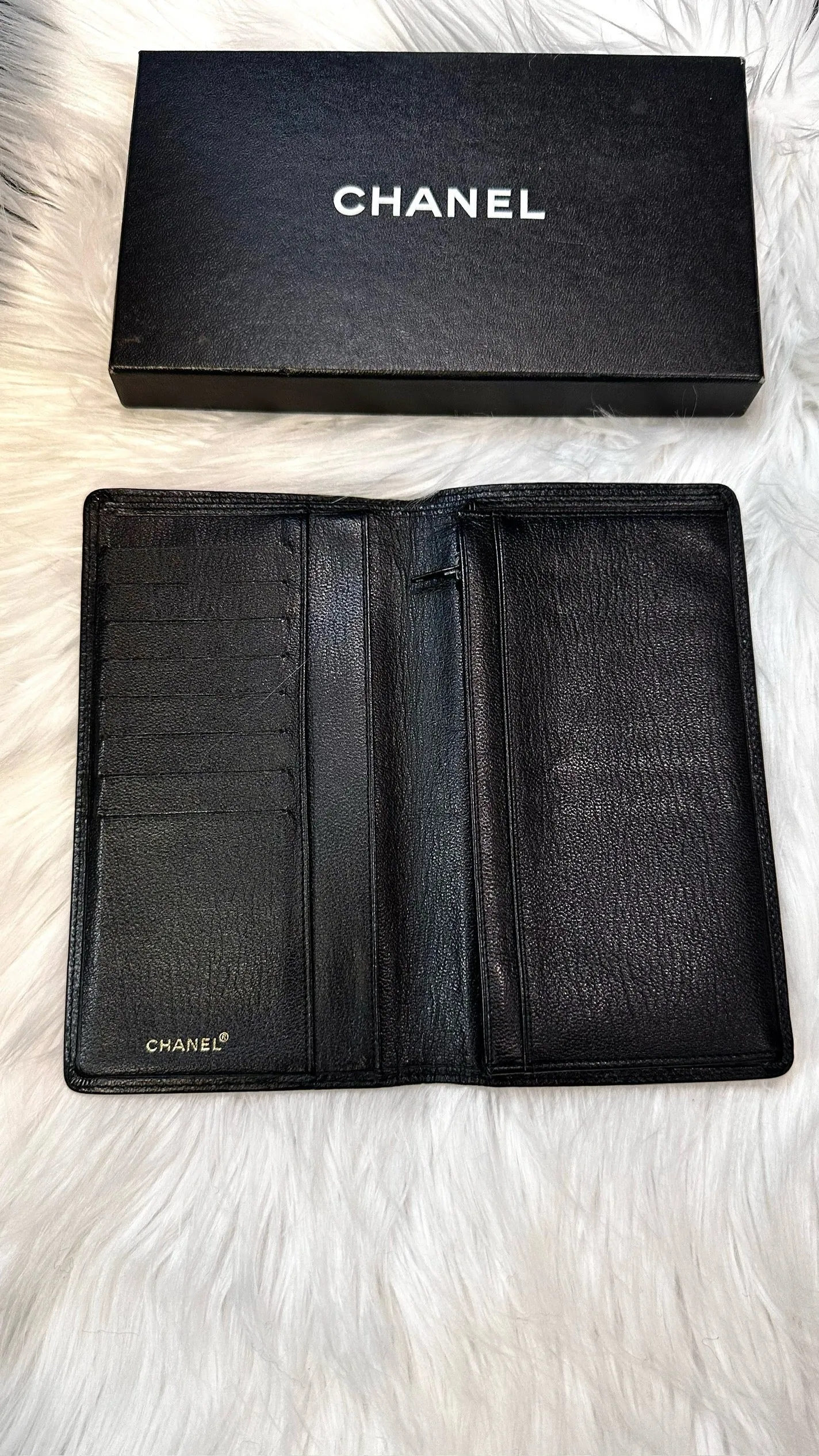 CHANEL CC LOGO LONG WALLET in Black Calfskin Leather (pre owned)