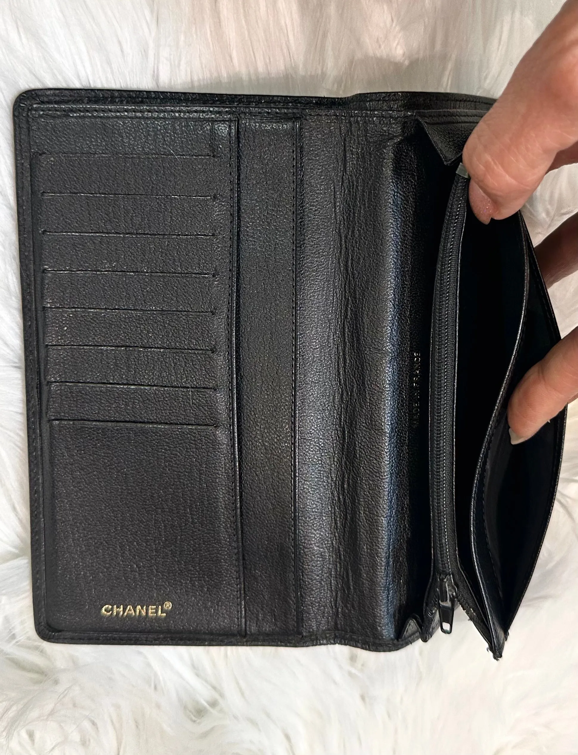 CHANEL CC LOGO LONG WALLET in Black Calfskin Leather (pre owned)