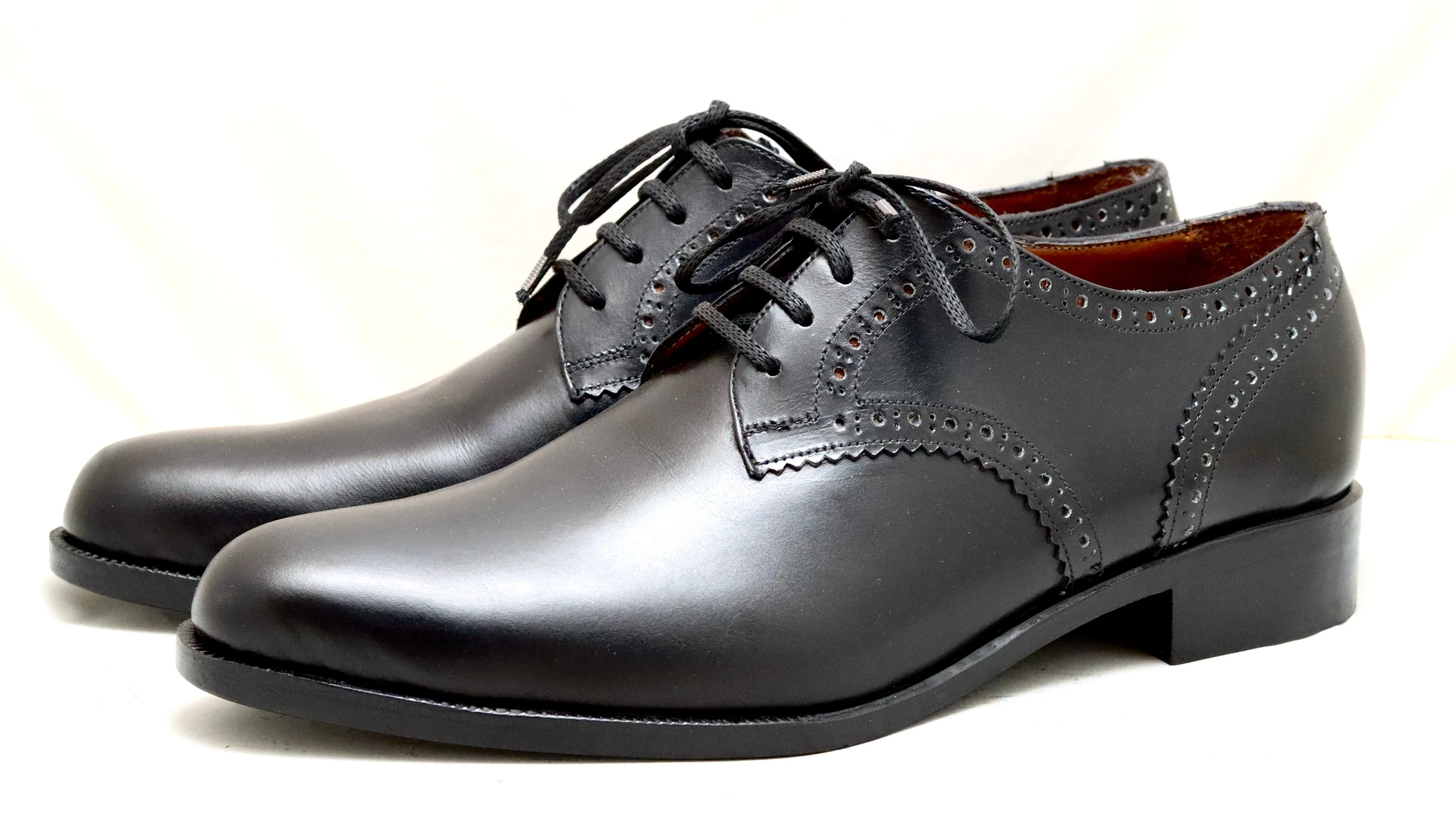 Derby shoe heel brogue | Black | Box calf