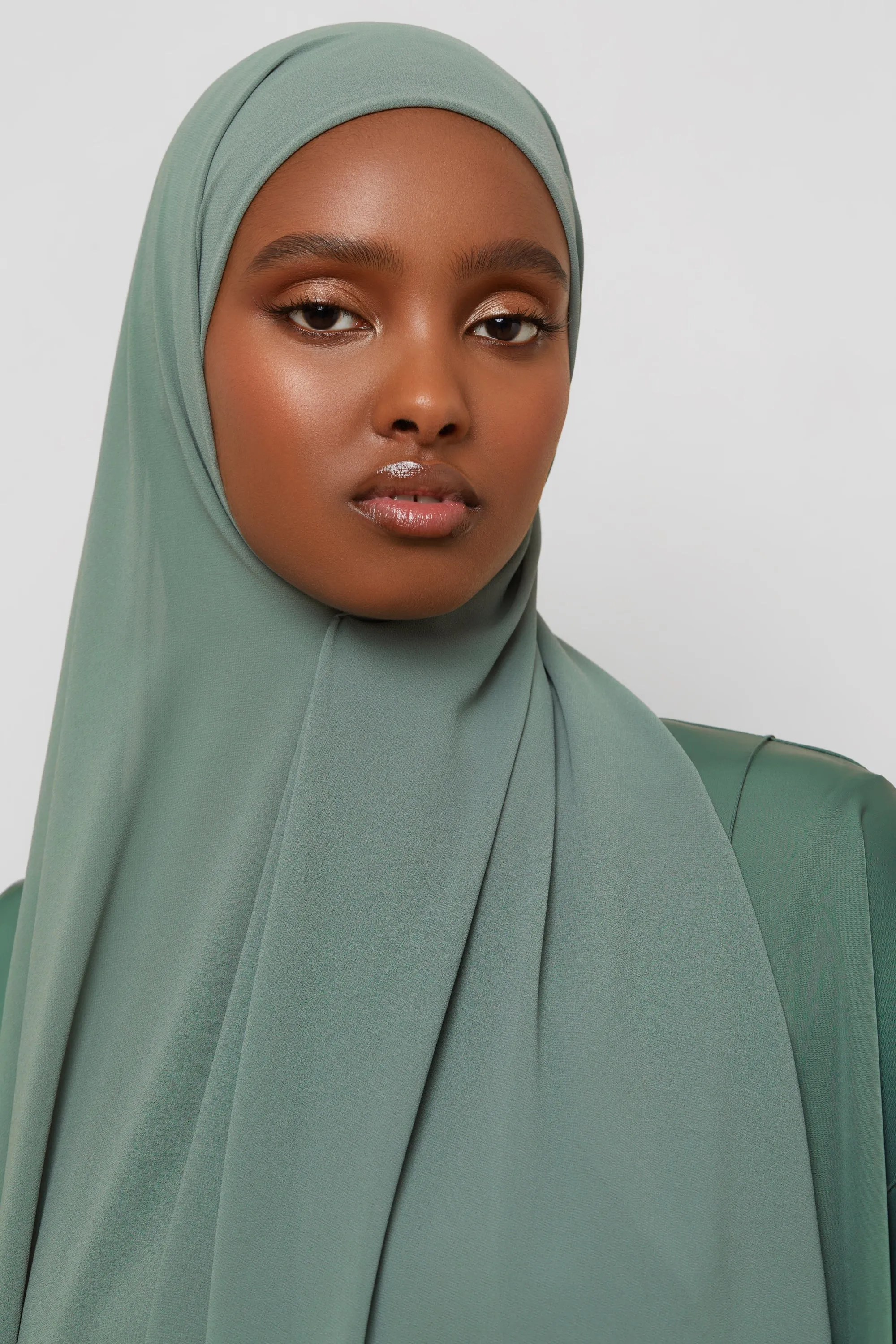 Essential Chiffon Hijab - Chinois Green