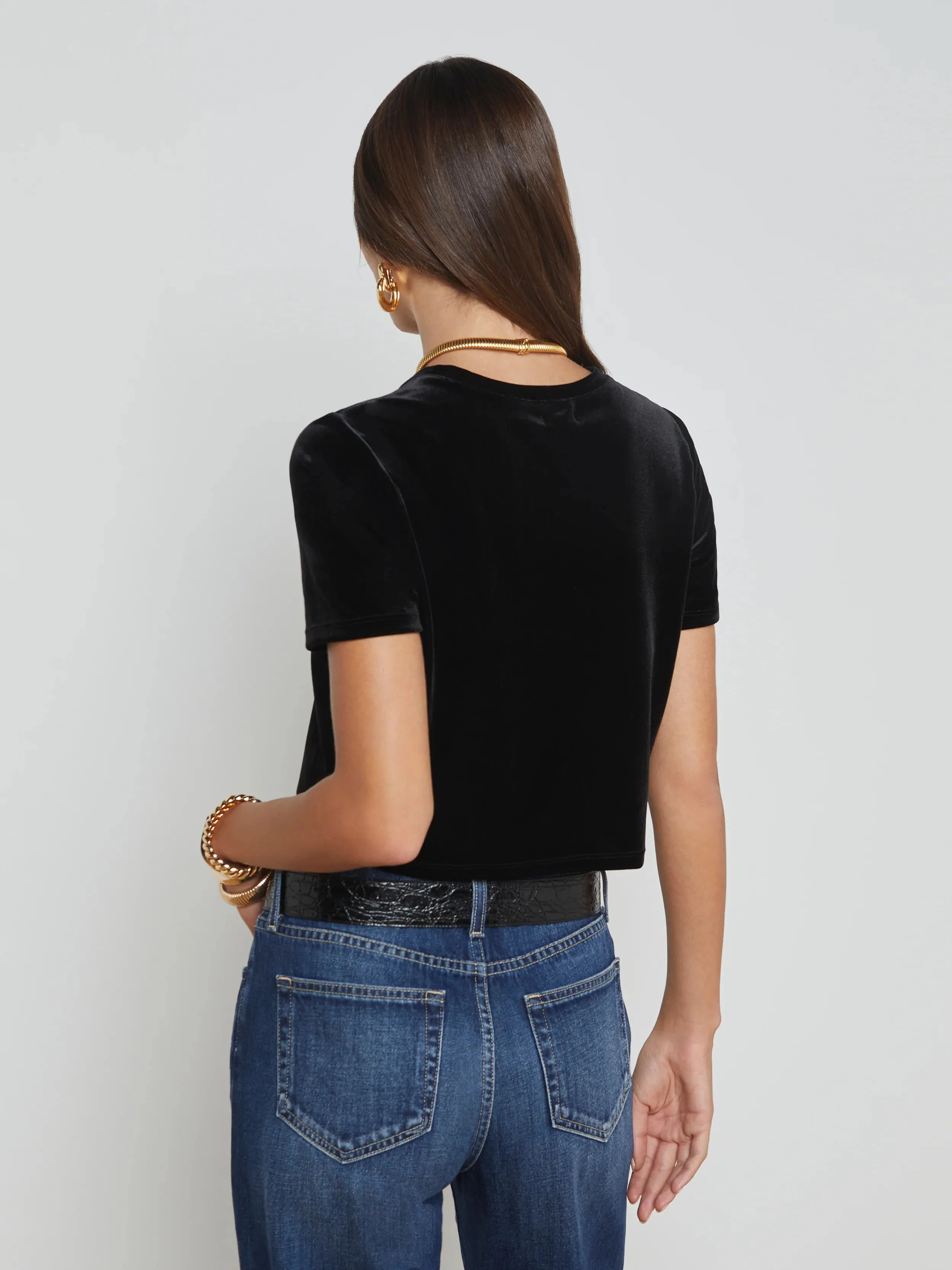 L'Agence Donna Short Sleeve Cropped Velvet Crew Tee in Black