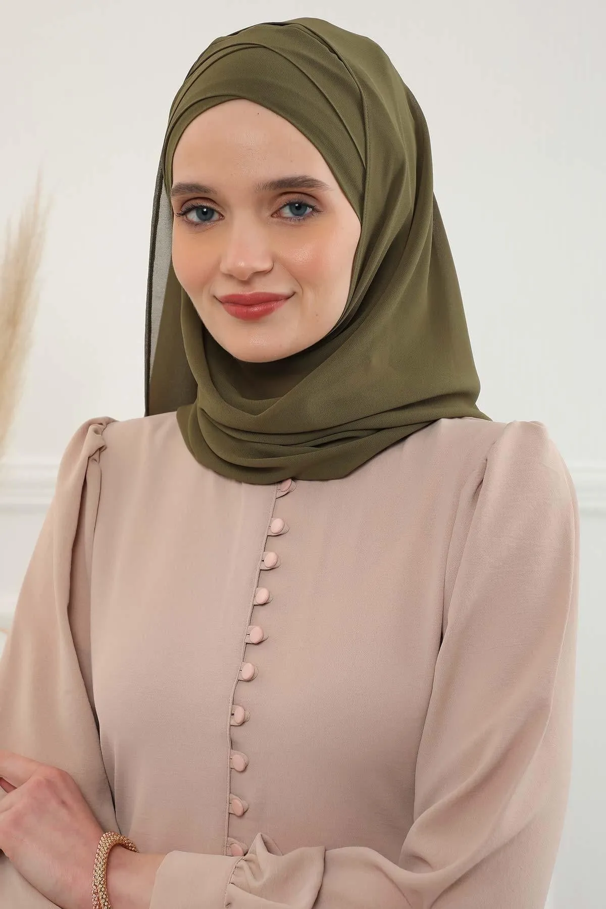 Premium Chiffon Shawl Hijab for Everyday Wear, Lightweight Breathable Women's Headscarf, Soft Chiffon Hijab Scarf for Women,CPS-15