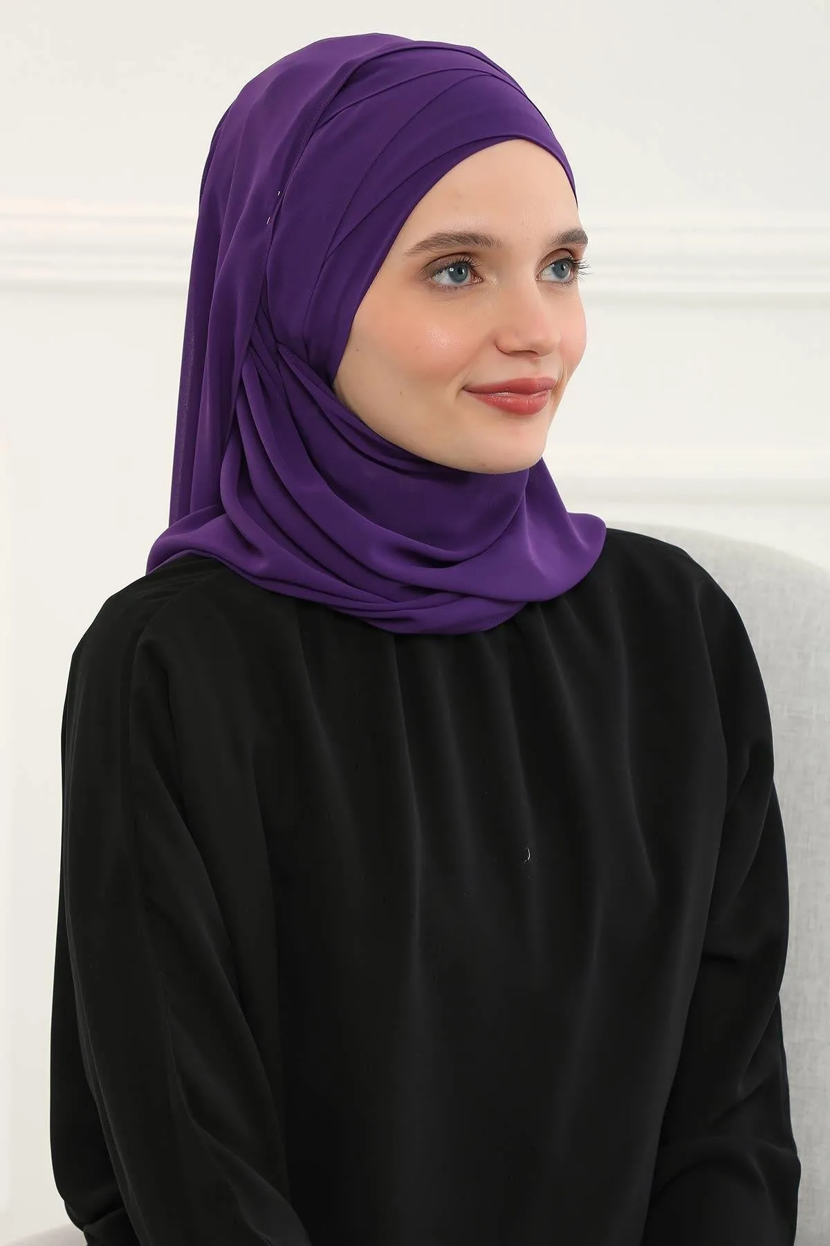 Premium Chiffon Shawl Hijab for Everyday Wear, Lightweight Breathable Women's Headscarf, Soft Chiffon Hijab Scarf for Women,CPS-15