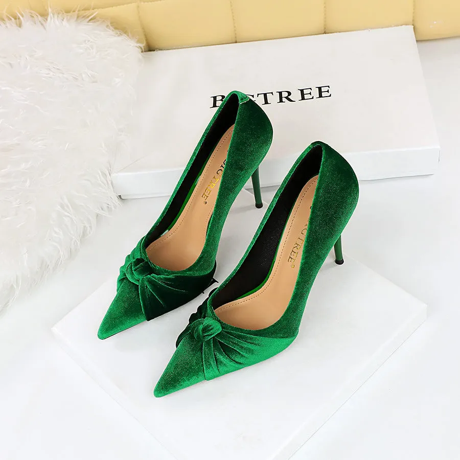 Women's High Heels Pointed Toe Vlevet Dress Shoes Pumps